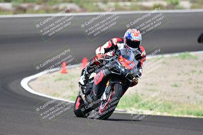 media/Apr-18-2025-TrackDaz (Fri) [[45f5874c44]]/B Group/Session 5 (Turns 5 and 6 - Inside)/